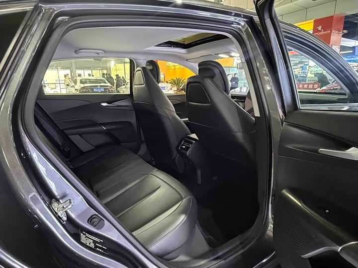 Фото 8 - Changan Eado Plus