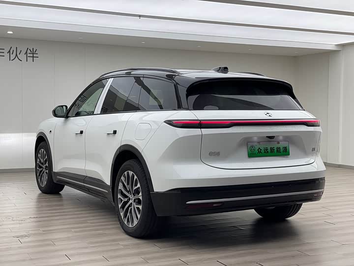 Фото 7 - Nio ES6