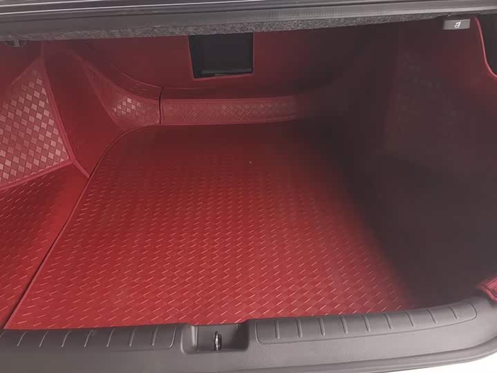 Фото 4 - Honda Inspire