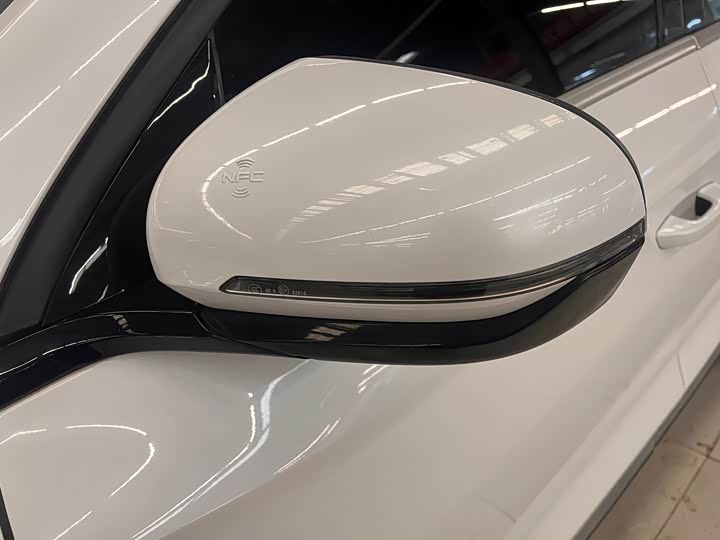 Фото 6 - BYD Song Pro