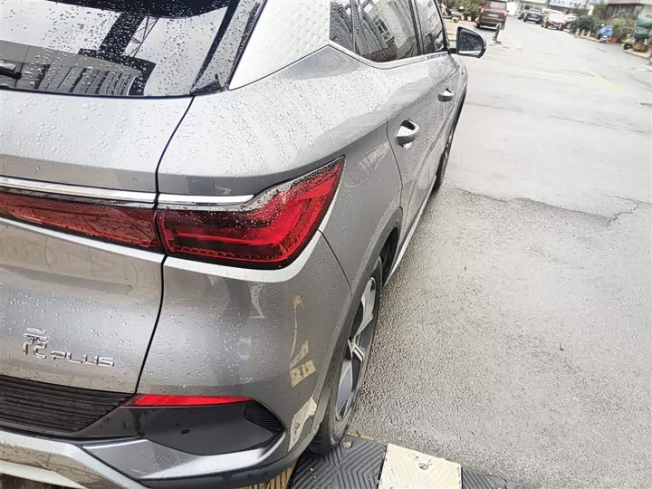 Фото 8 - BYD Yuan Plus