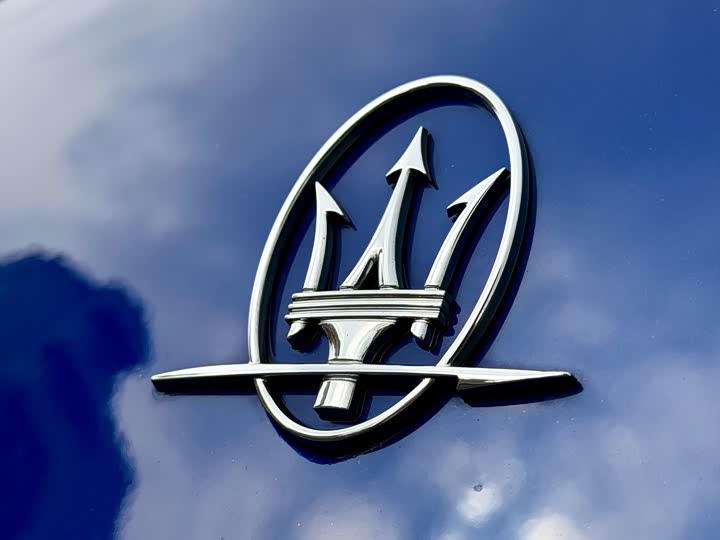 Фото 6 - Maserati Levante