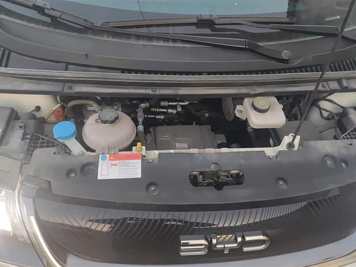 Фото 9 - BYD Dolphin