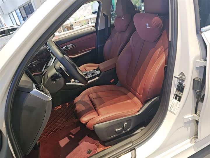 Фото 9 - BMW 3 Series