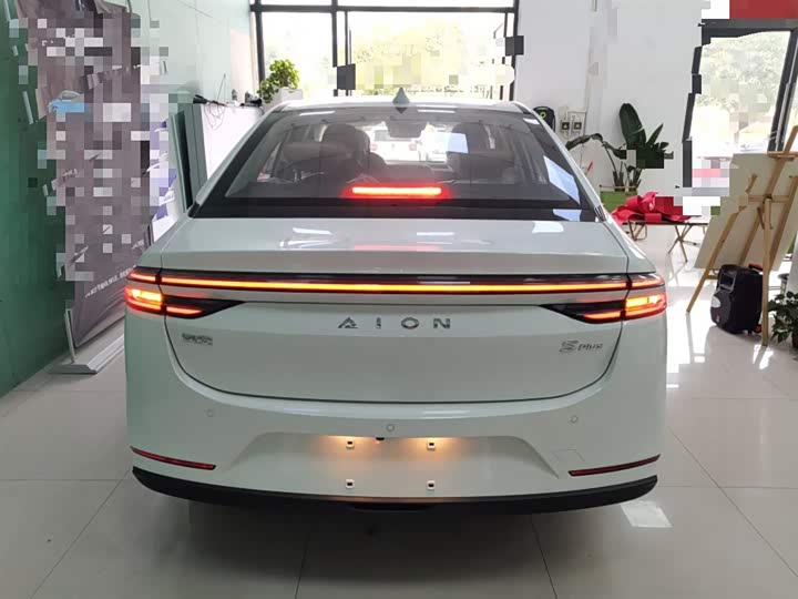 Фото 6 - GAC Aion S Plus