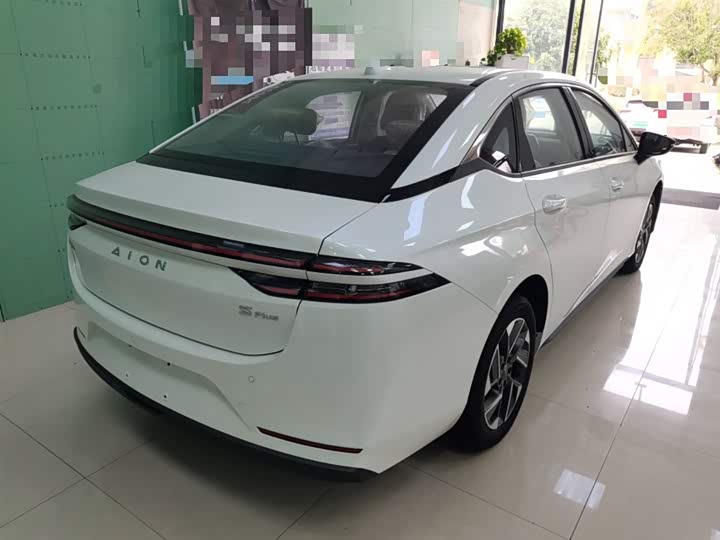 Фото 7 - GAC Aion S Plus