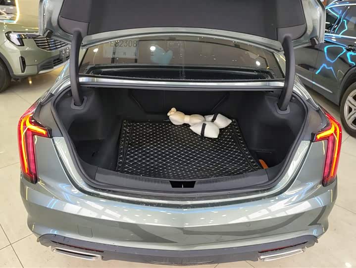 Фото 4 - Cadillac CT5