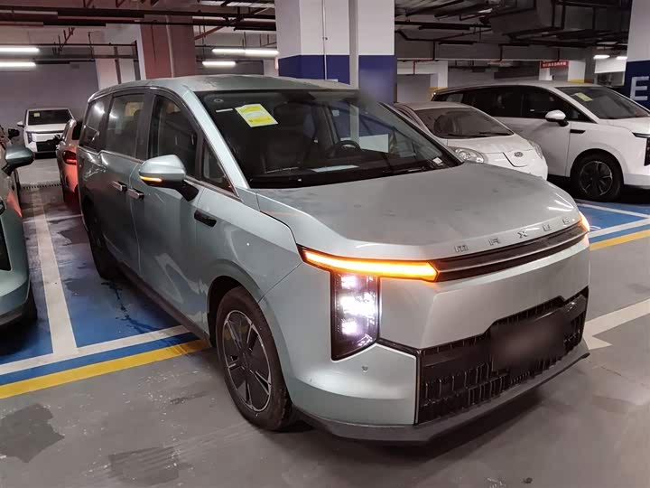 Фото 4 - Maxus Mifa 7