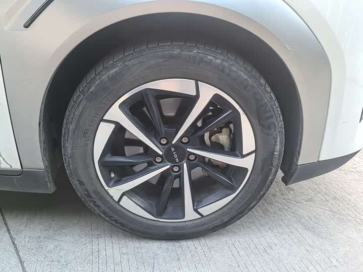 Фото 4 - GAC Aion Y