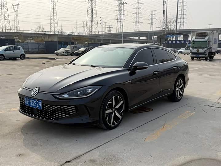 Фото 2 - Volkswagen Lamando L