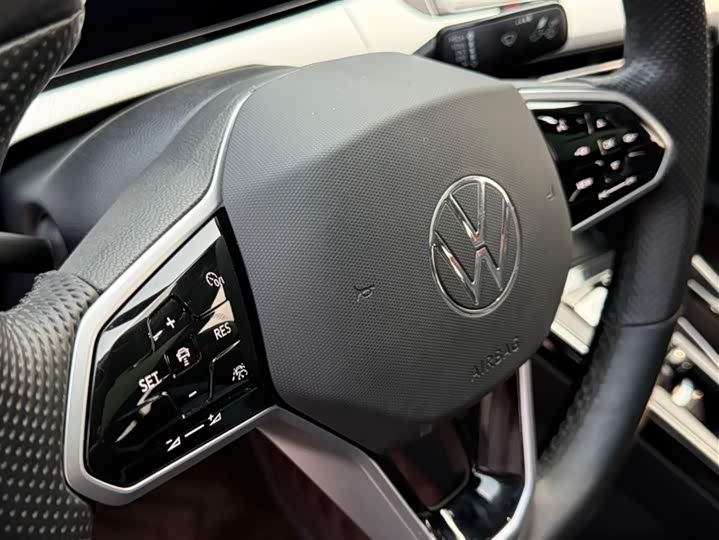 Фото 5 - Volkswagen Lamando L