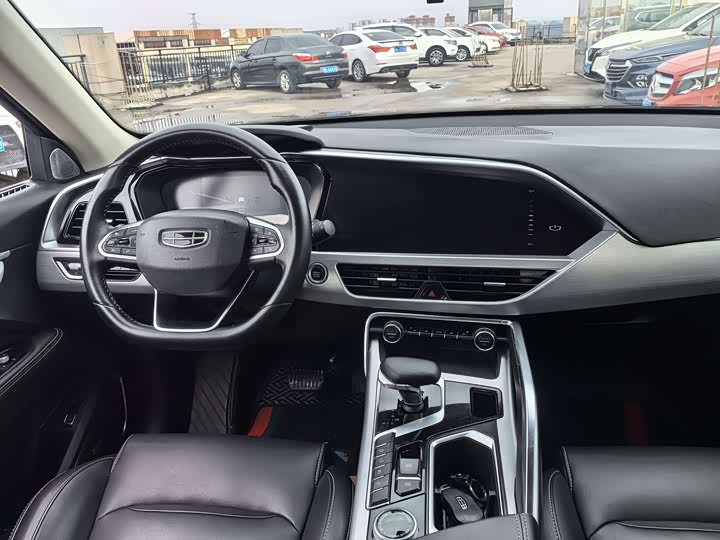 Фото 6 - Geely Tugella