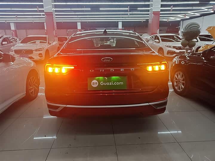 Фото 6 - Ford Mondeo