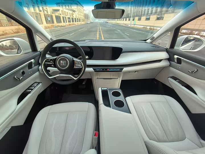 Фото 4 - Buick GL8 Hybrid