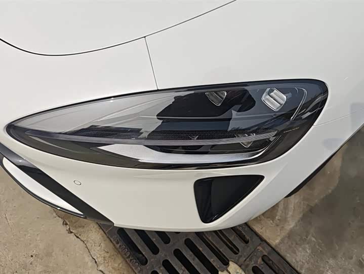 Фото 5 - Xiaomi SU7