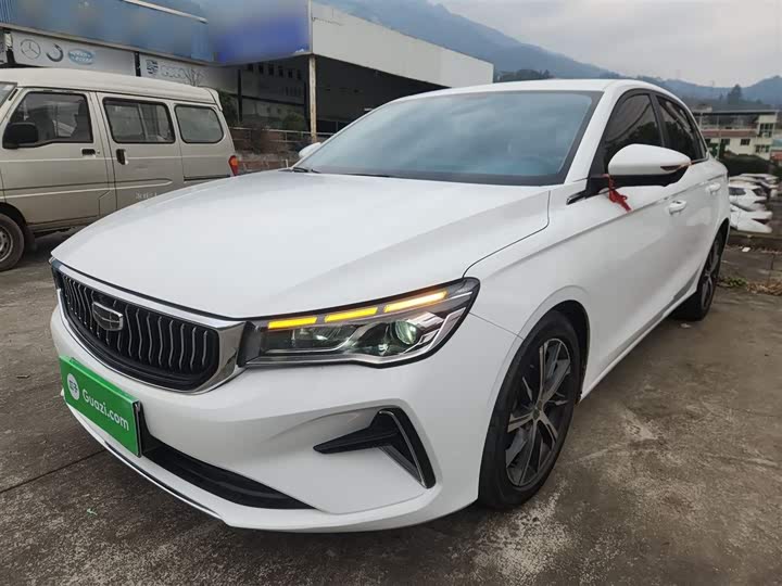 Фото 1 - Geely Emgrand