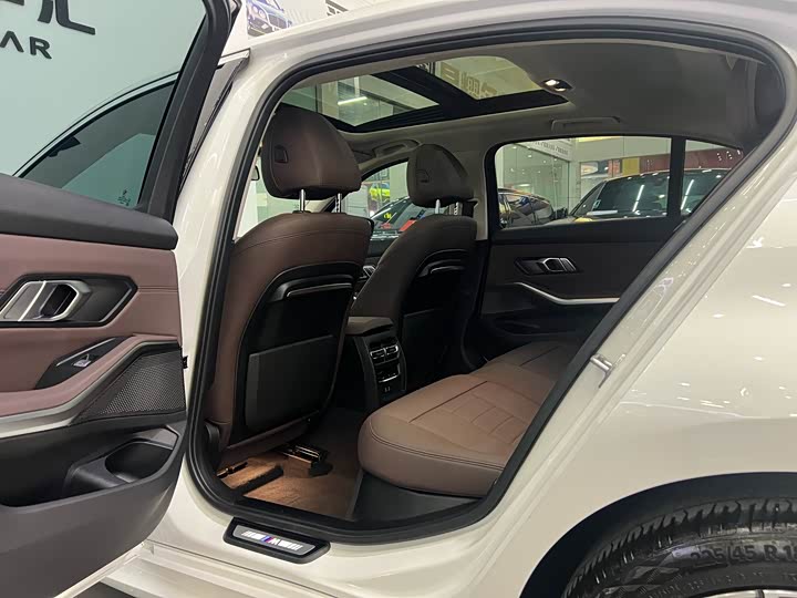 Фото 6 - BMW 3 Series