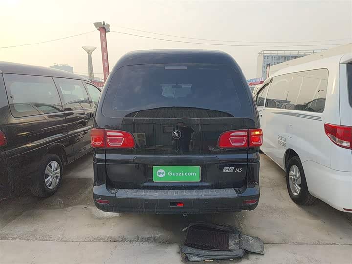 Фото 6 - Dongfeng Forthing Lingzhi M5