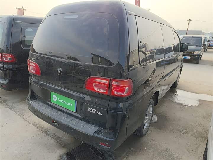 Фото 7 - Dongfeng Forthing Lingzhi M5