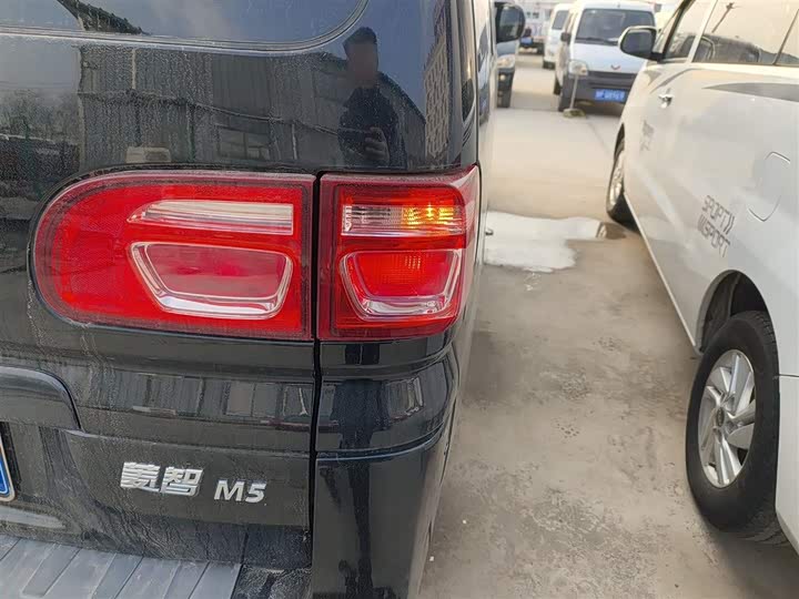 Фото 8 - Dongfeng Forthing Lingzhi M5