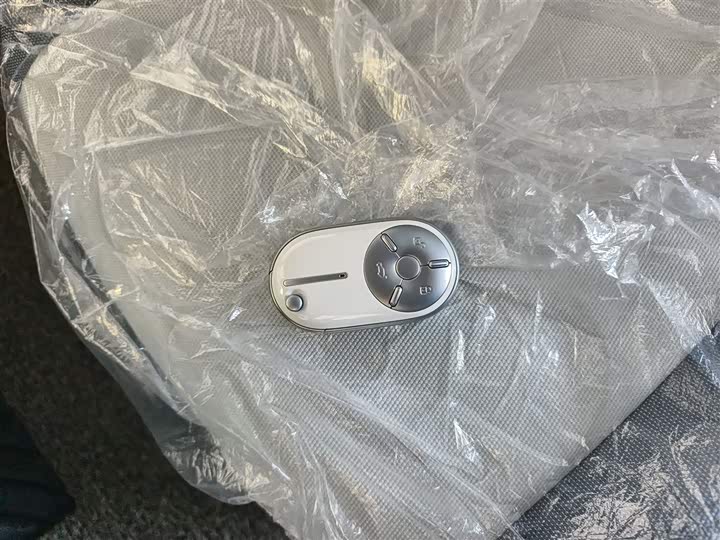 Фото 9 - Bestune Pony