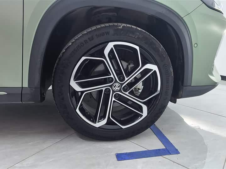 Фото 6 - MG Motor One