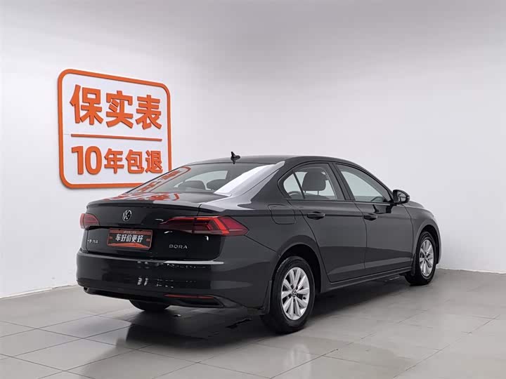 Фото 2 - Volkswagen Bora