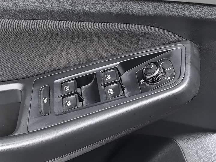 Фото 9 - Volkswagen Bora