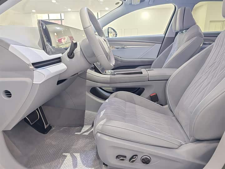 Фото 5 - Voyah Passion