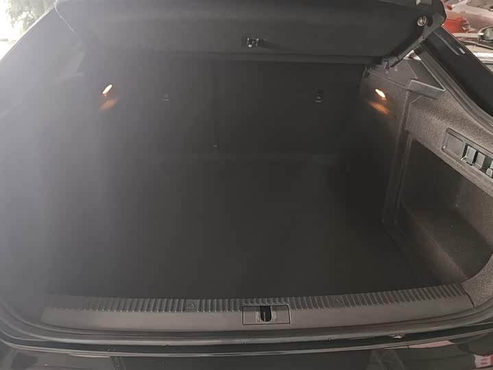 Фото 4 - Skoda Superb