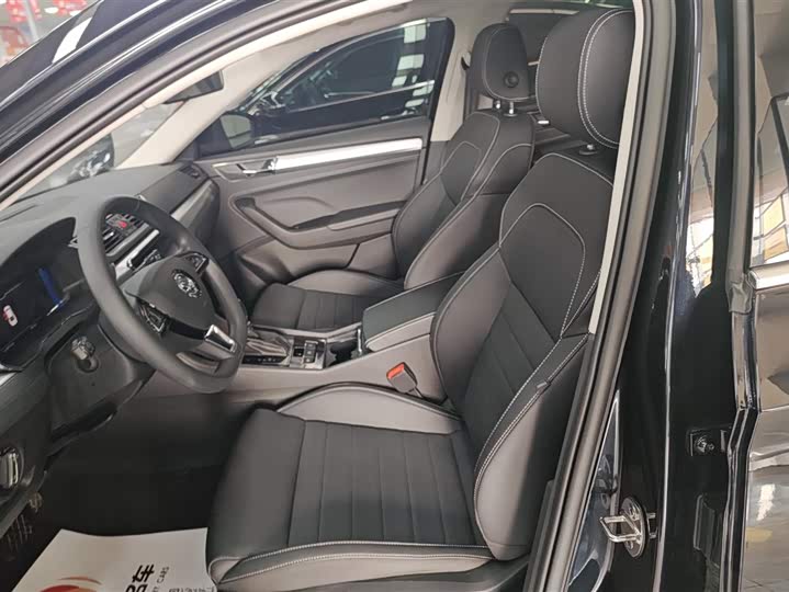 Фото 9 - Skoda Superb