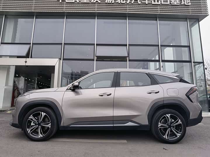 Фото 4 - Geely Galaxy L7