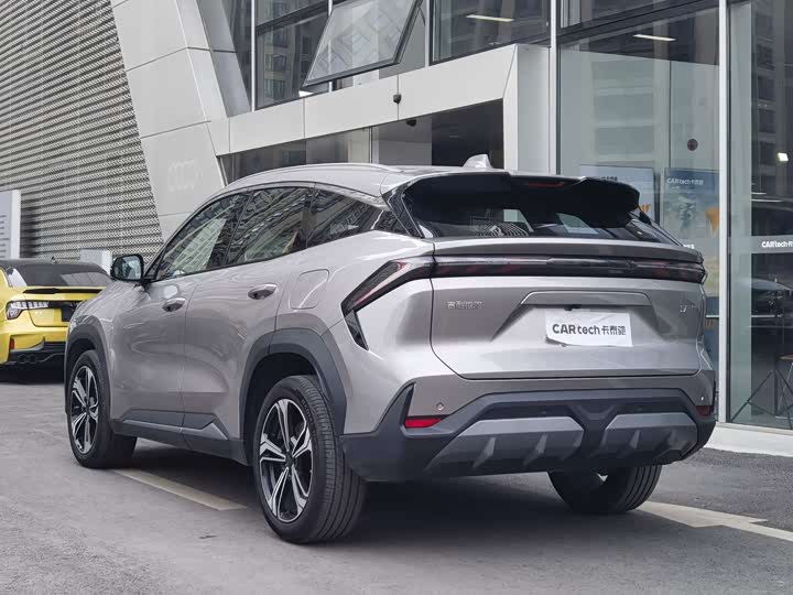 Фото 5 - Geely Galaxy L7