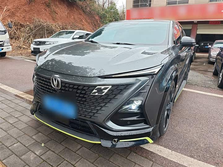 Фото 1 - Changan UNI-T