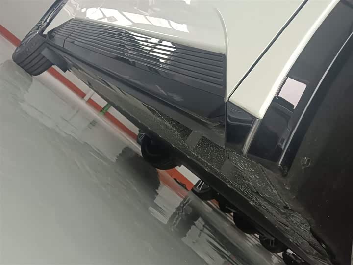 Фото 2 - Toyota bZ5