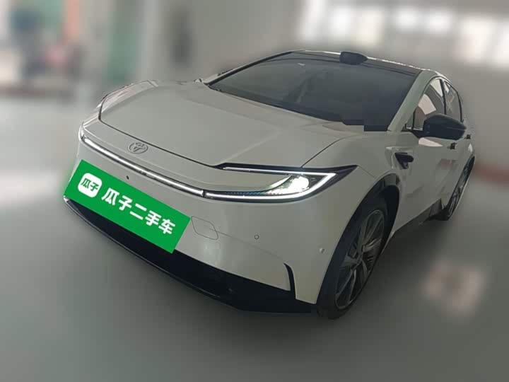 Фото 3 - Toyota bZ5