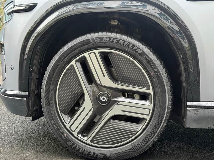 Фото 9 - Changan Qiyuan (Nevo) E07