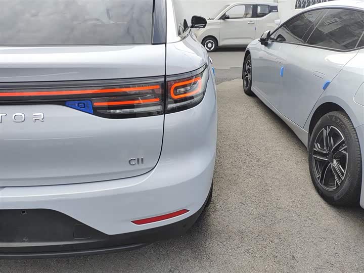 Фото 8 - Leapmotor C11