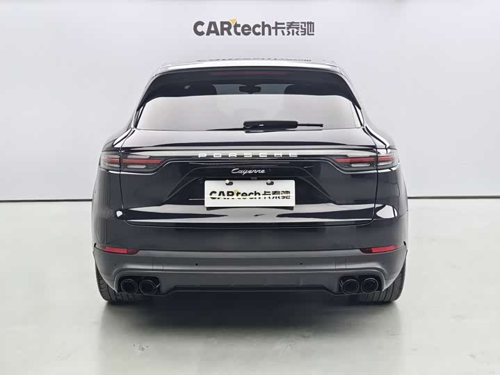Фото 5 - Porsche Cayenne