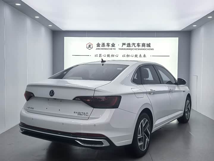 Фото 4 - Volkswagen Sagitar L