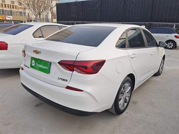 Фото 7 - Chevrolet Monza