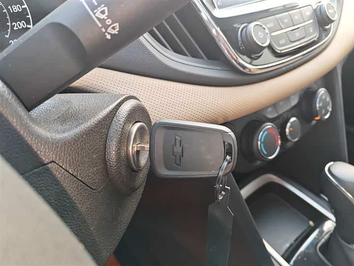 Фото 9 - Chevrolet Monza