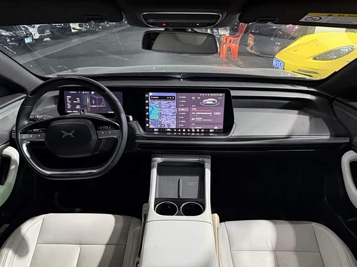 Фото 7 - XPeng P7