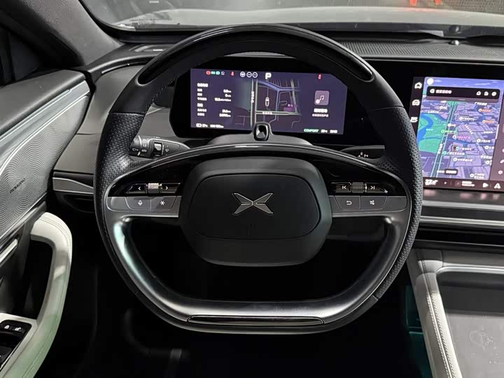 Фото 8 - XPeng P7