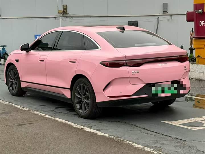 Фото 9 - BYD Qin L