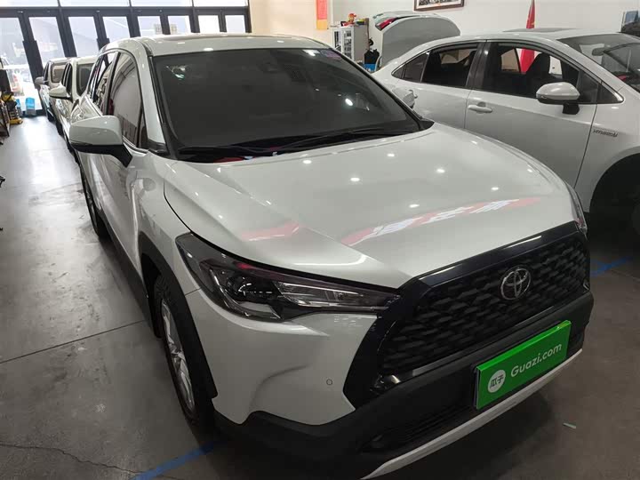 Фото 4 - Toyota Corolla Cross