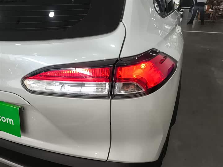 Фото 8 - Toyota Corolla Cross