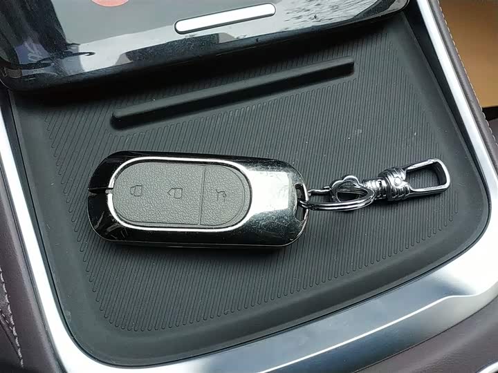 Фото 9 - Leapmotor C11