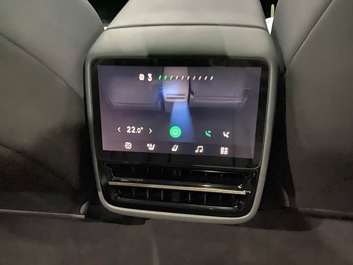 Фото 4 - XPeng G7