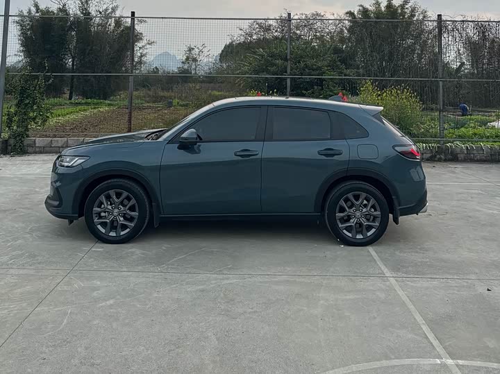 Фото 3 - Honda ZR-V